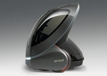 Hands-Free Living: How Smart Rings and Bracelets Are Redefining Convenience